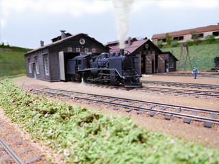 機関庫を作り始めました: 鉄道模型製作記